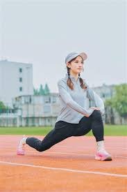 LPL“跑刀流”上单诞生！队友打团刷兵线，支援永远慢一步